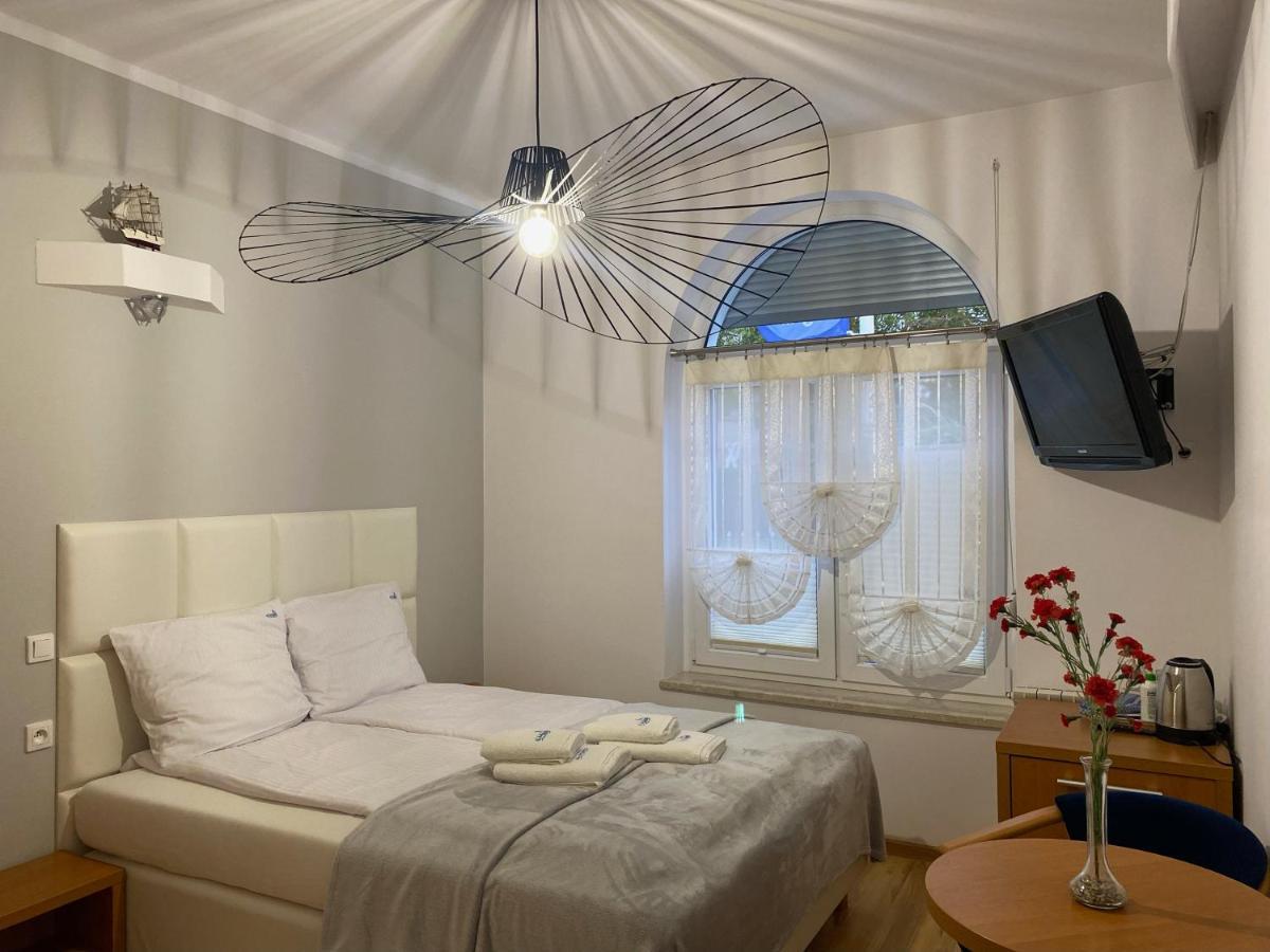 Al Mare-Villa Z Klimatyzacja Ustronie Morskie Bagian luar foto